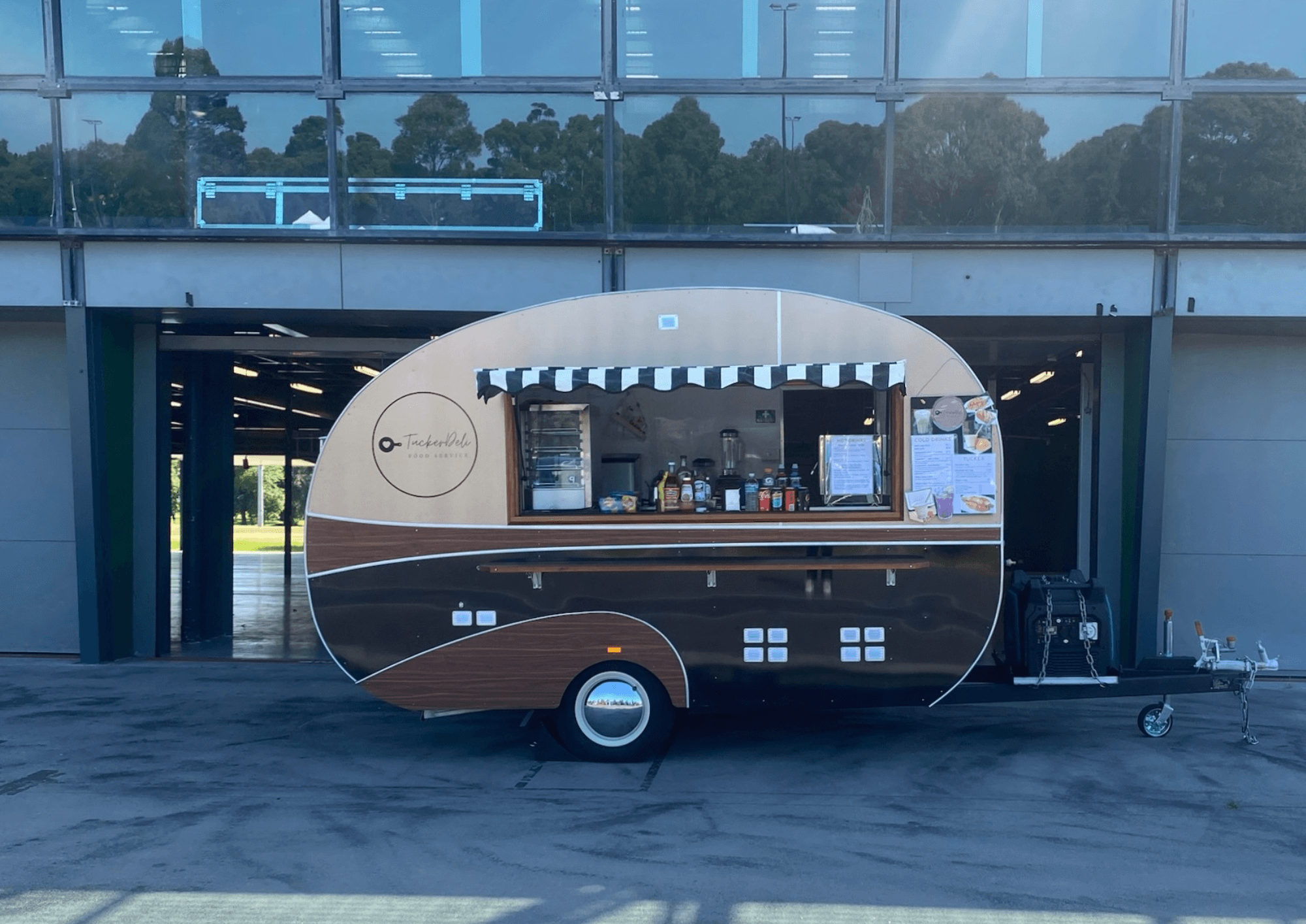 Ultimate Victoria Caravan